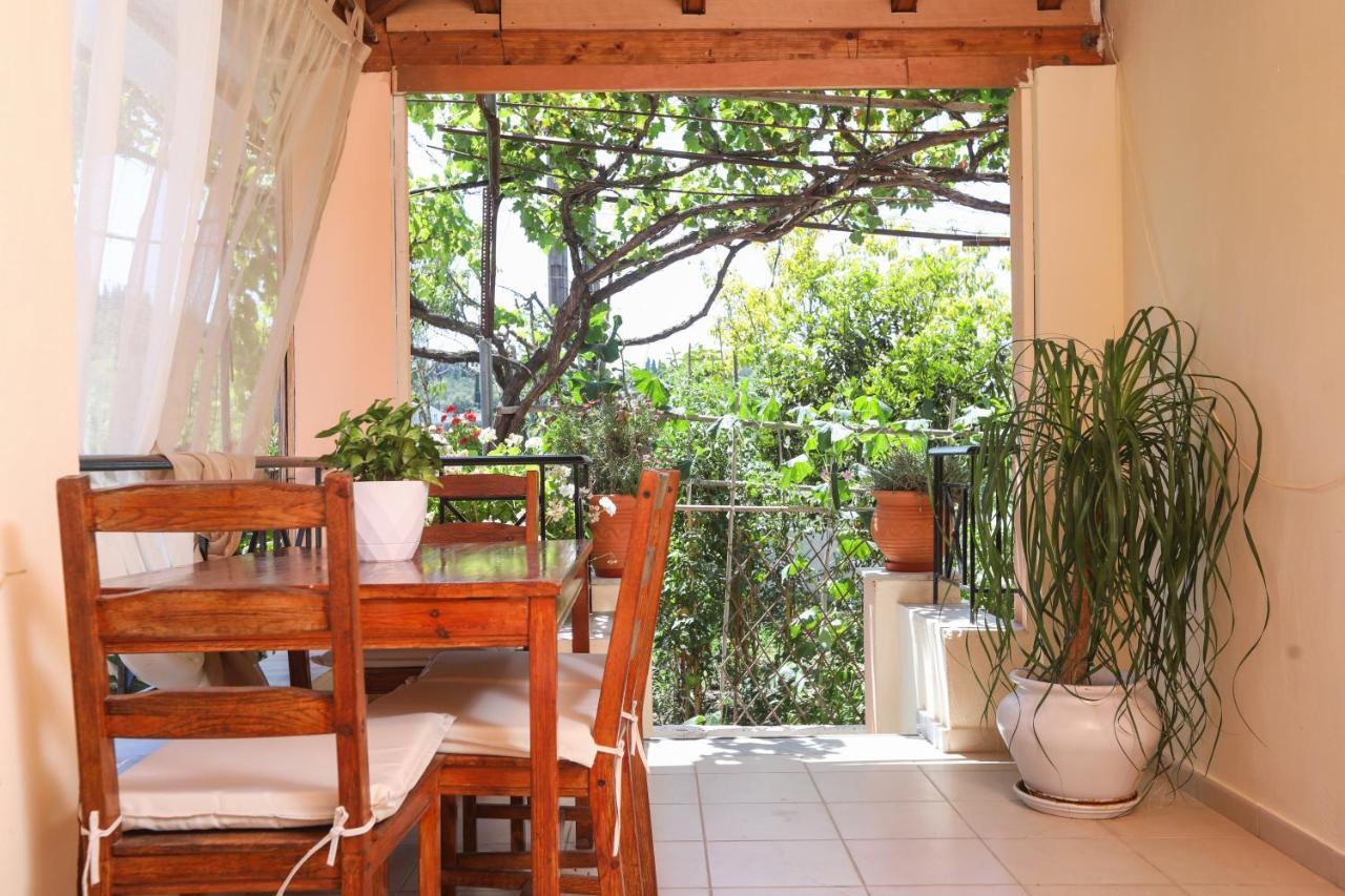 Natasha'S Home Perama  Exterior photo